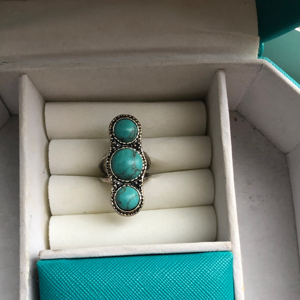 Vintage Lucky You-7 Silver Tone Ring With Three Turquoise Round Stones Size 6.5